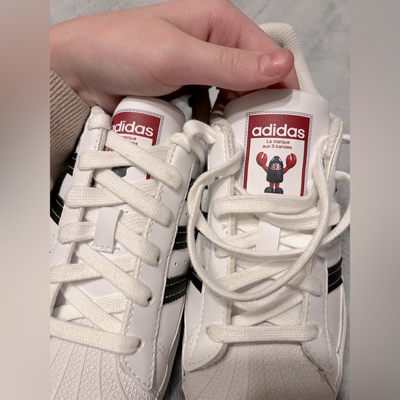 (LIMITED EDITION) *RARE ADIDAS Philip Colbert X Superstar Save The Lobster - Picture 3 of 9